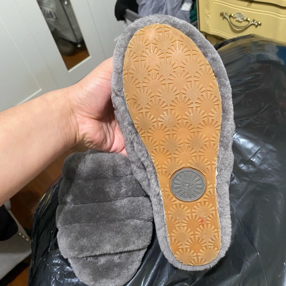 Ugg Fluff Slide - Picture 7 of 7